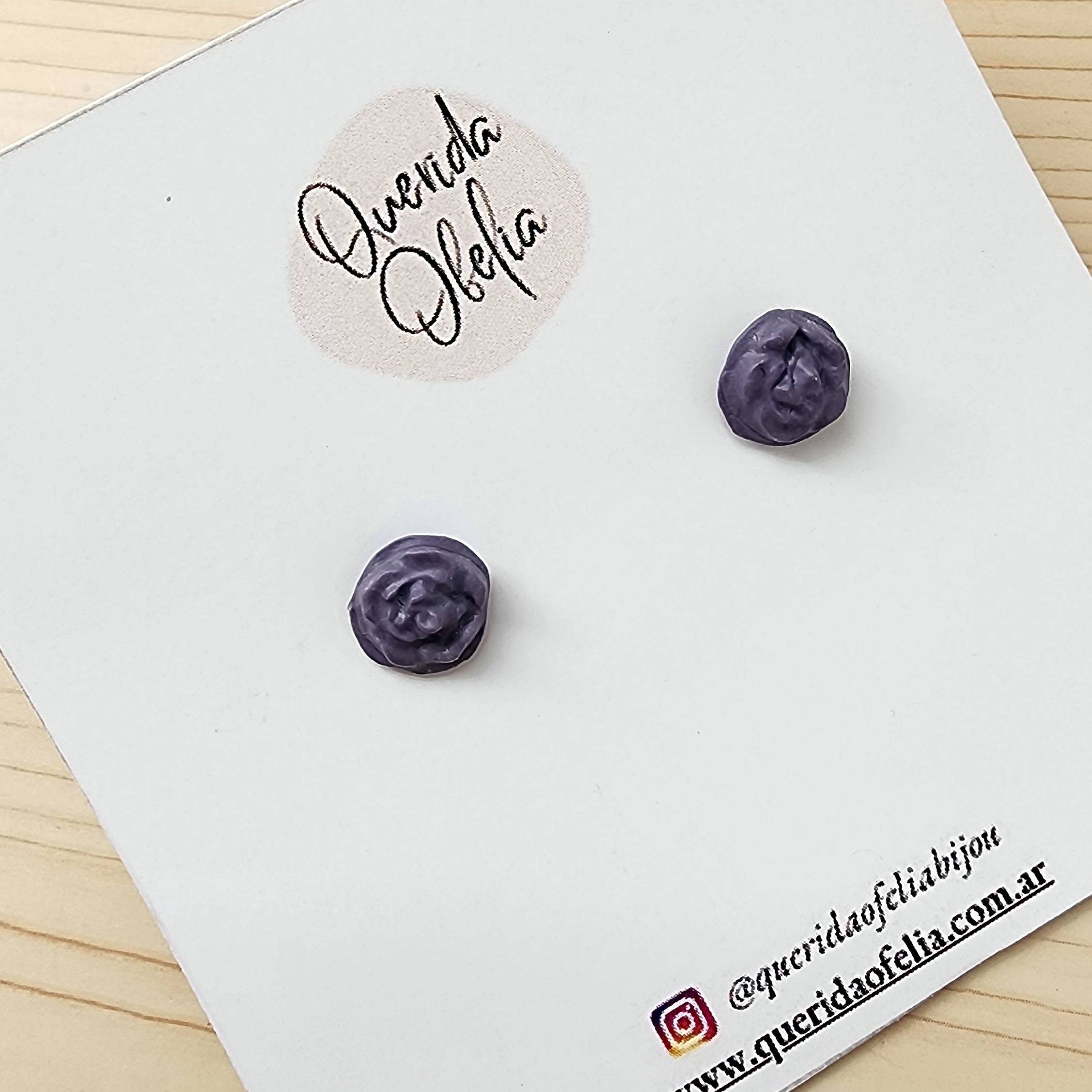 Aros Hipoalergénicos de Acero Quirúrgico Rosa Artesanales Aros hechos a mano Rosa Mini, en porcelana fría y acero quirúrgico hipoalergénico, bijouterie exclusiva para mujeres