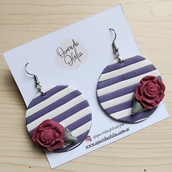 Aros redondos "Marinero" de acero quirúrgico hipoalergénico hechos a mano, ideales para mujeres que buscan bijouterie exclusiva.